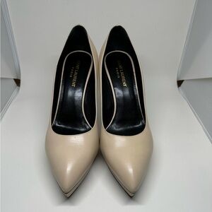 Saint Laurent Platform Beige Pump size 38.5 , gently worn.